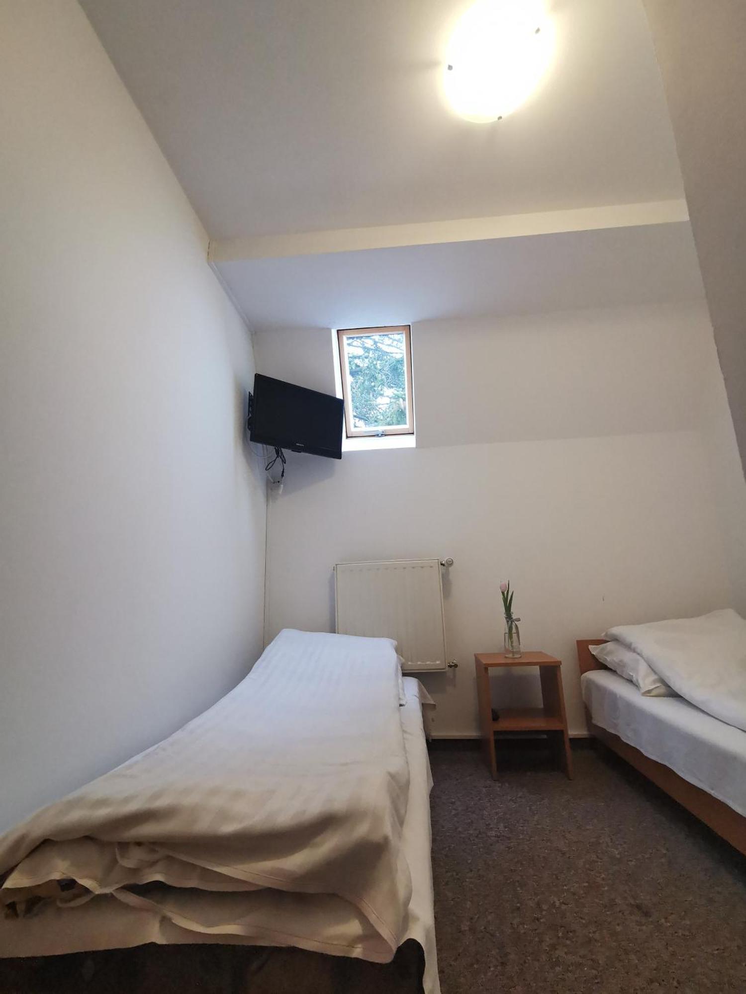 Hotel Straszny Dwor Duszniki Zdrój Camera foto