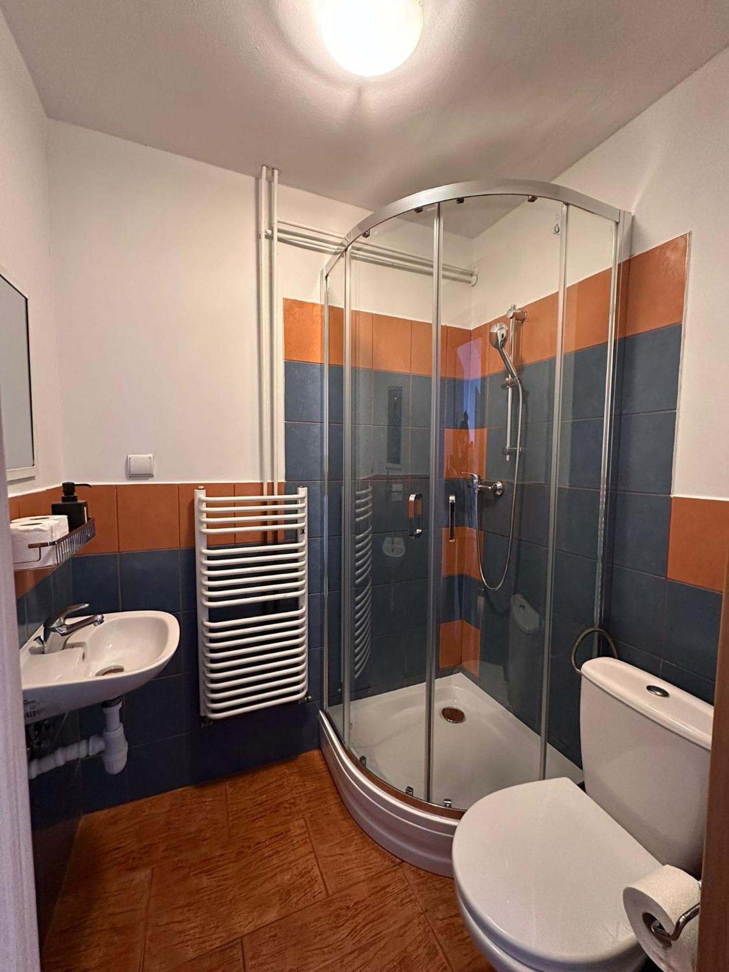 Hotel Straszny Dwor Duszniki Zdrój Camera foto