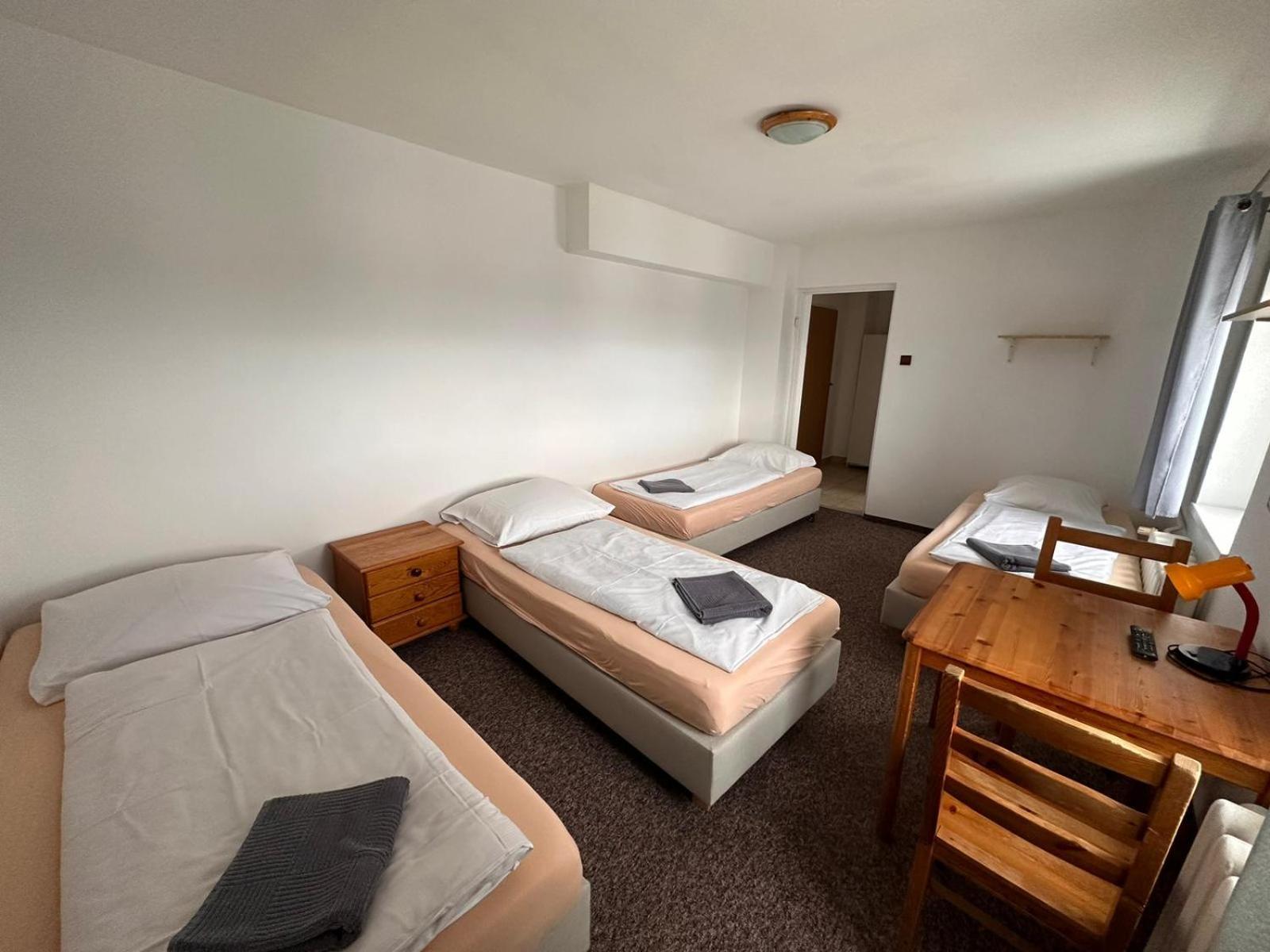 Hotel Straszny Dwor Duszniki Zdrój Camera foto