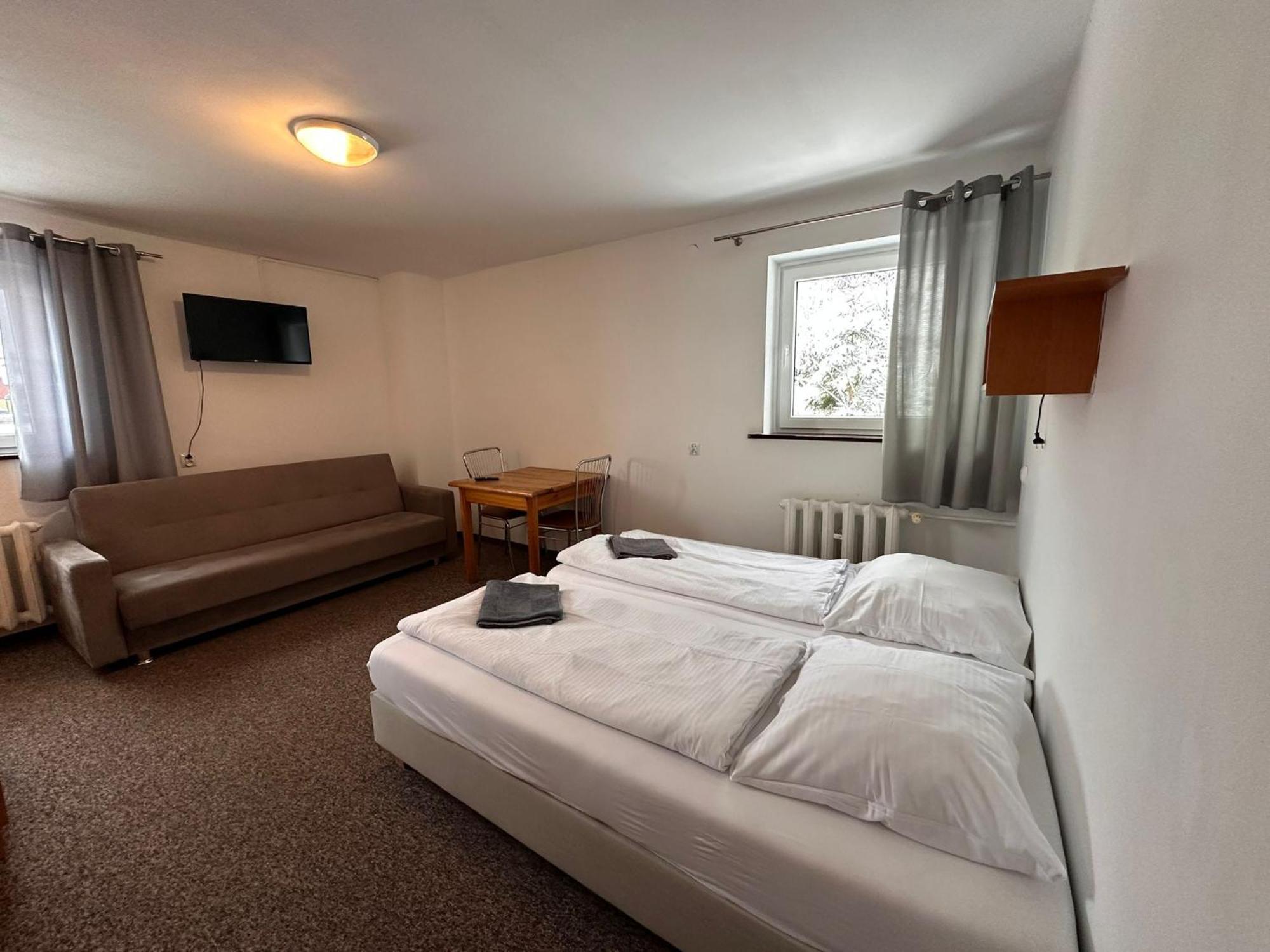Hotel Straszny Dwor Duszniki Zdrój Camera foto